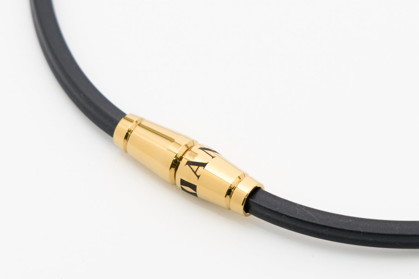 【磁気ネックレス】ANGLE e.MODEL 02 NECKLACE