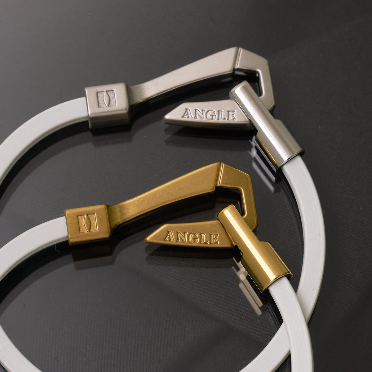 【磁気アームサポーター】ANGLE e.MODEL 03 ARMS